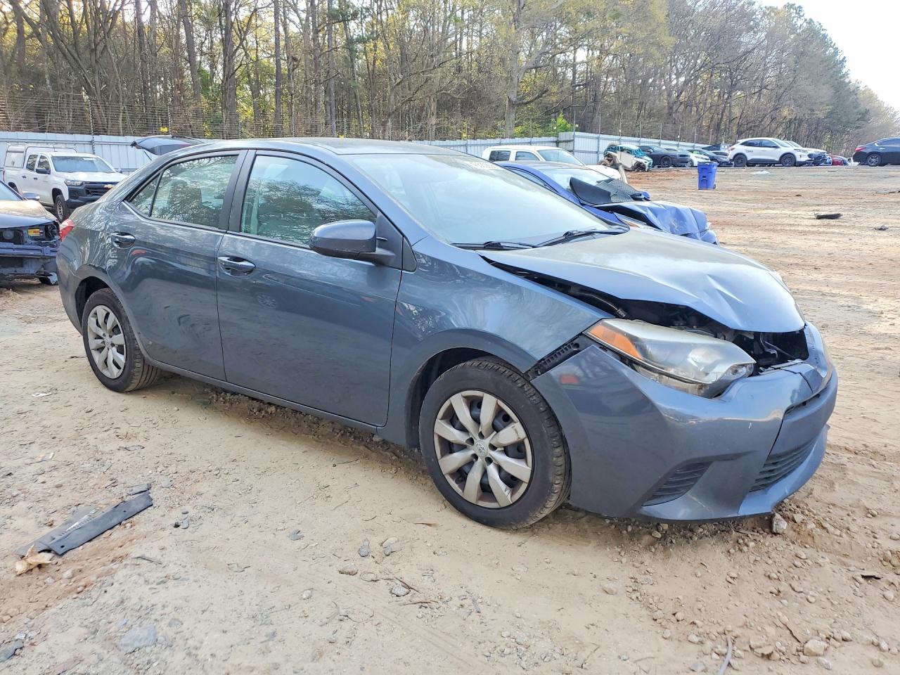 2014 TOYOTA COROLLA LE photo 7