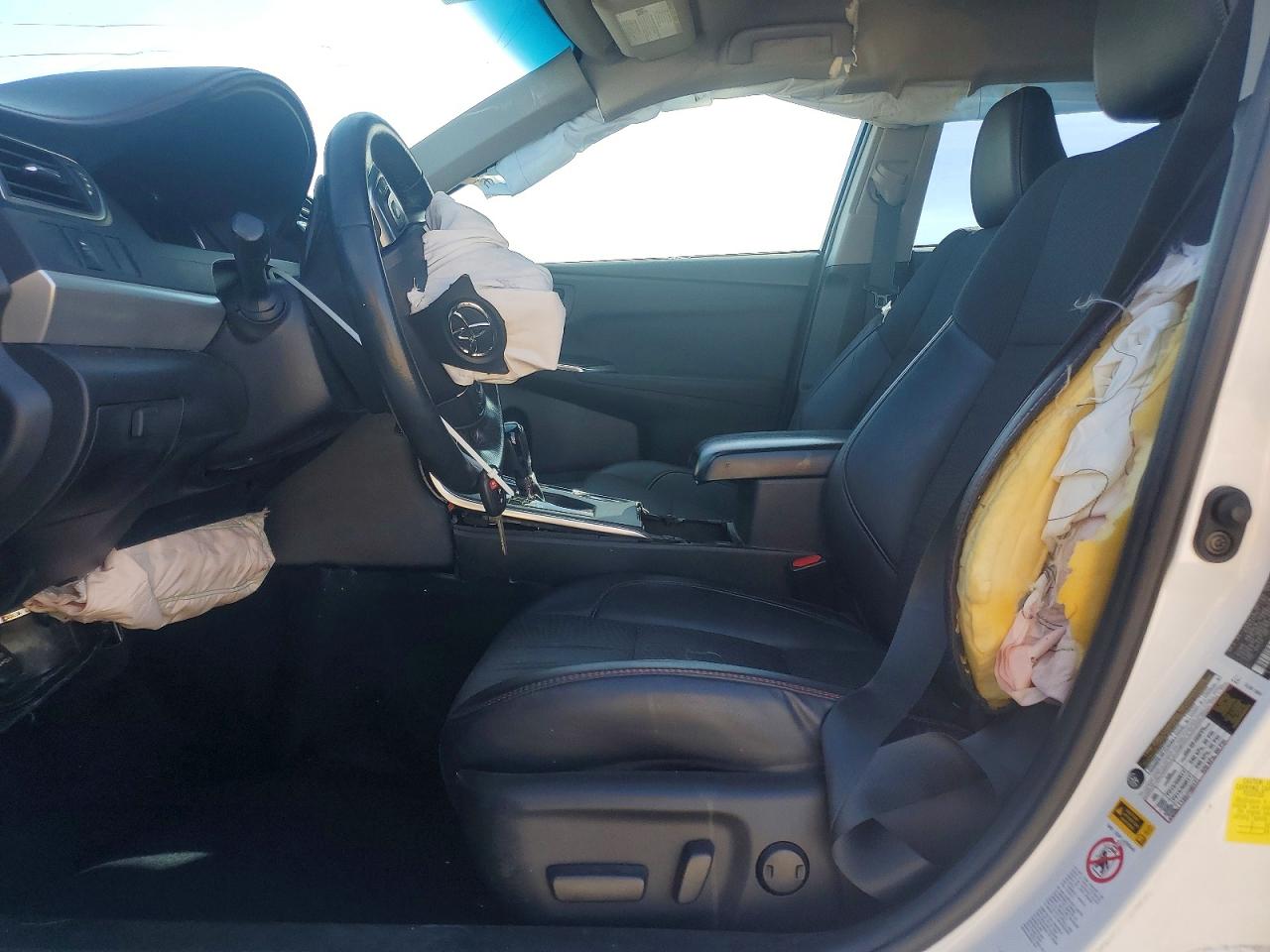 2017 TOYOTA CAMRY SE photo 7