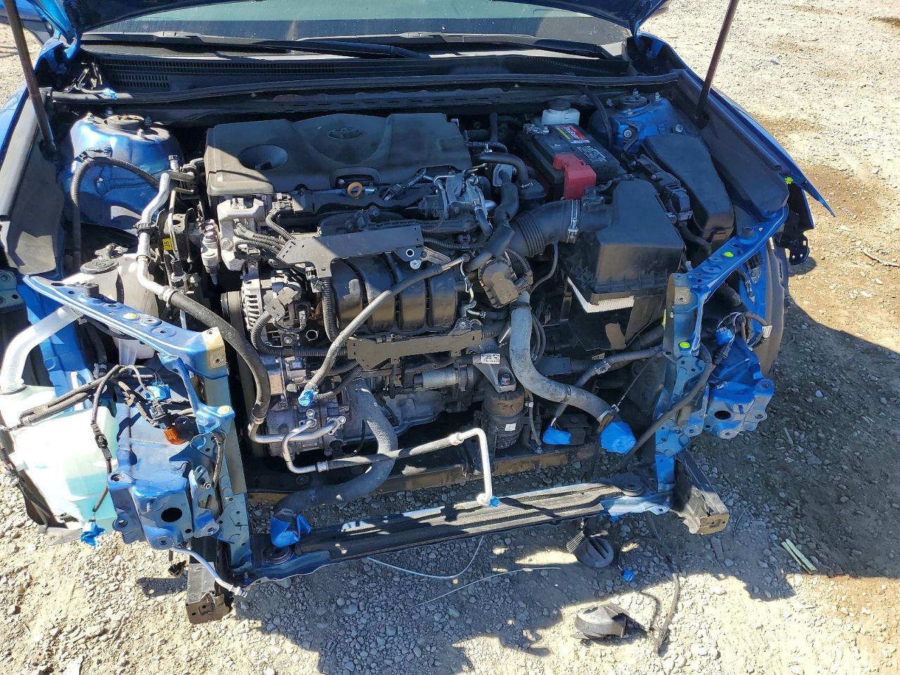 2019 TOYOTA CAMRY LE photo 31