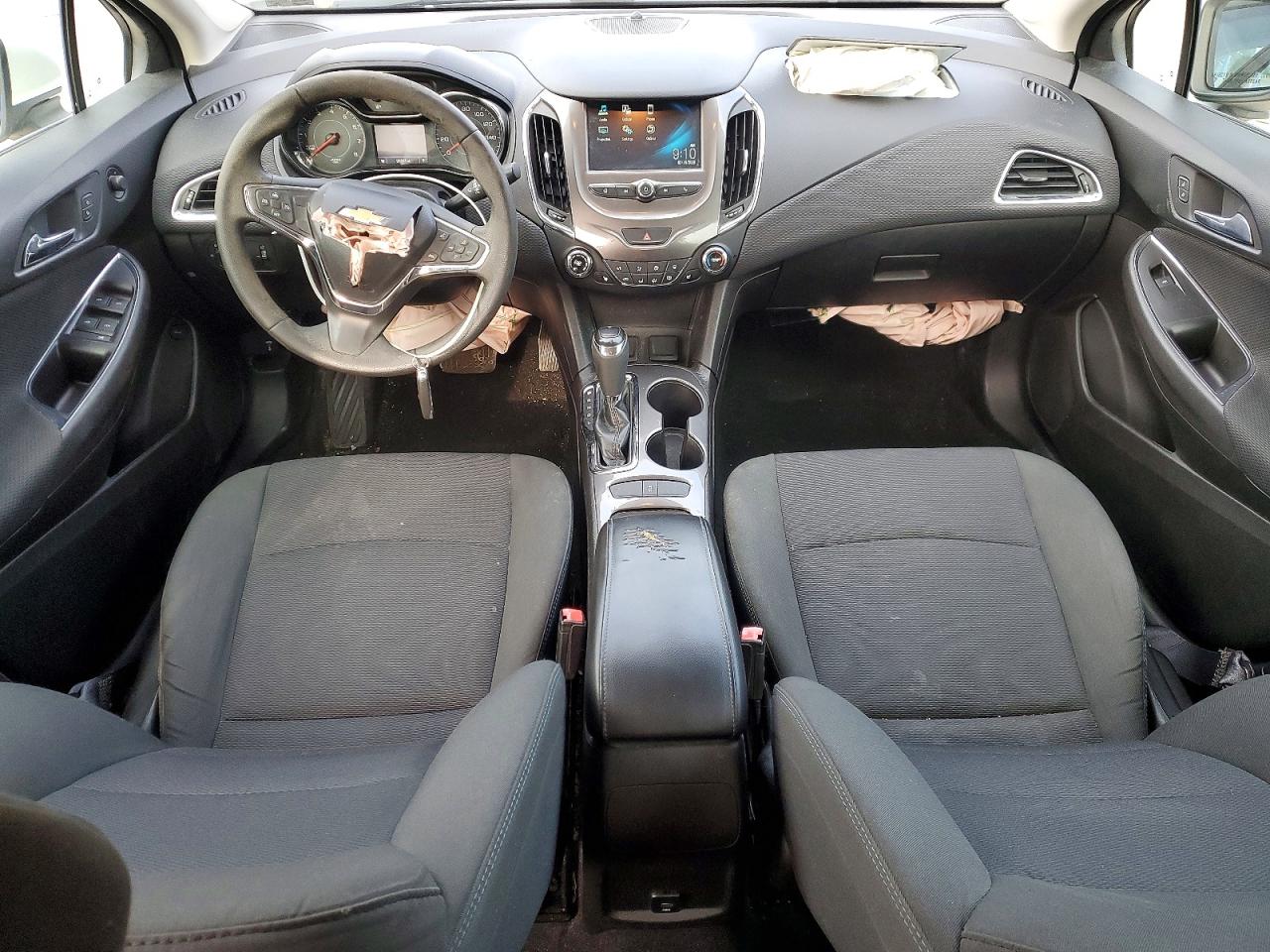 2017 CHEVROLET CRUZE LT photo 22