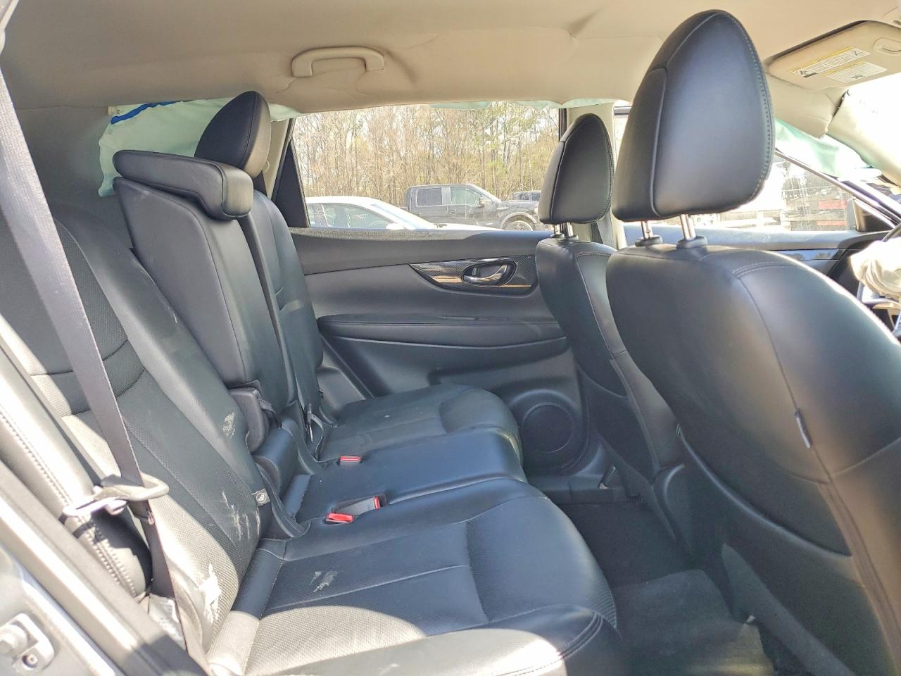 2017 NISSAN ROGUE SL photo 28