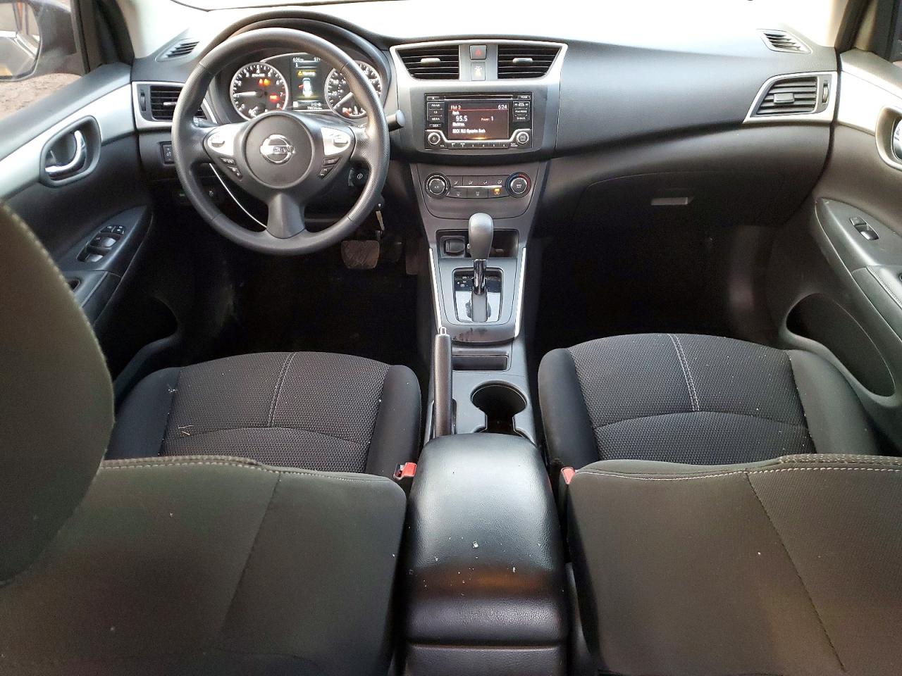 2018 NISSAN SENTRA S photo 8