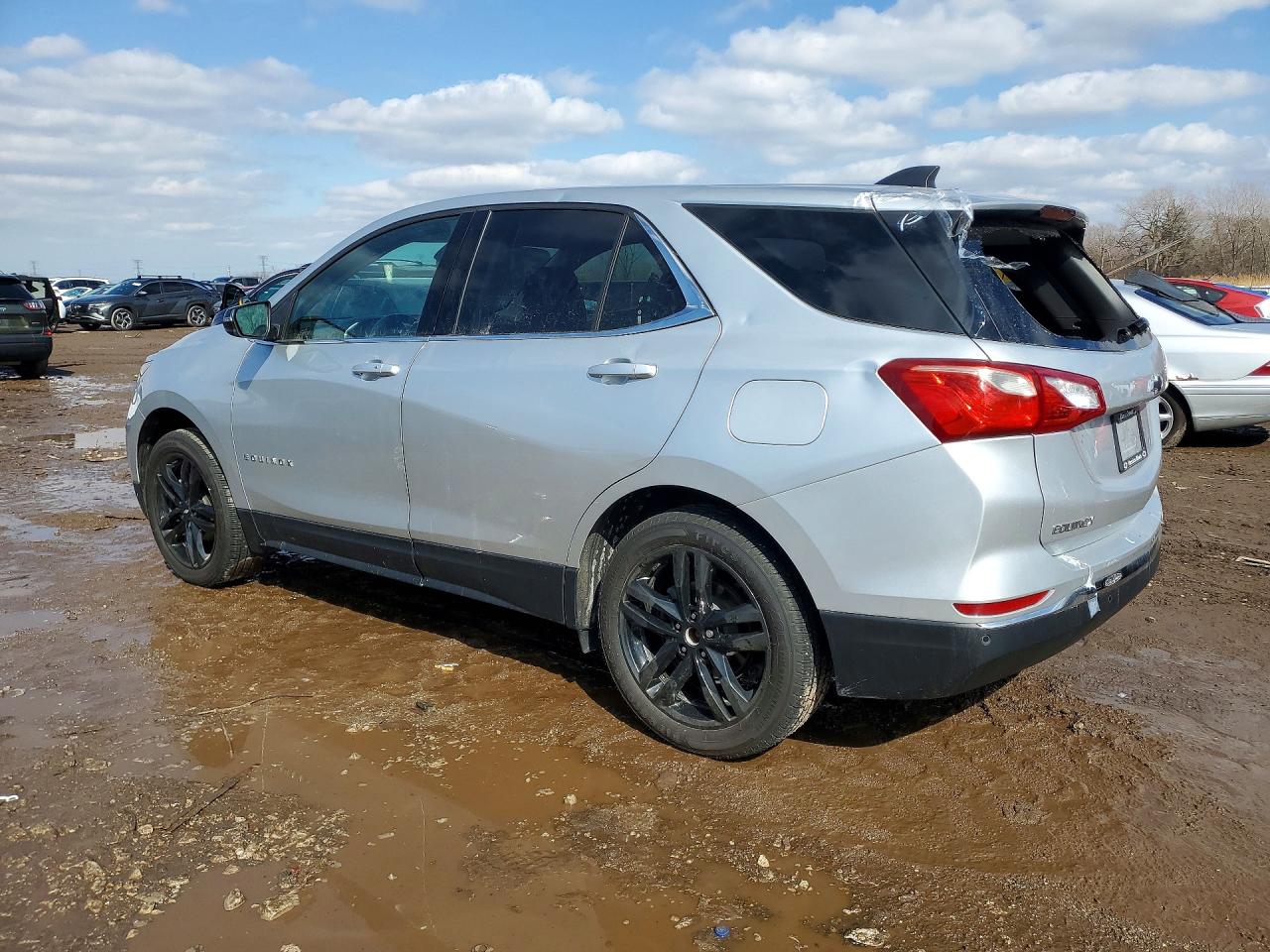 2020 CHEVROLET EQUINOX LT photo 2