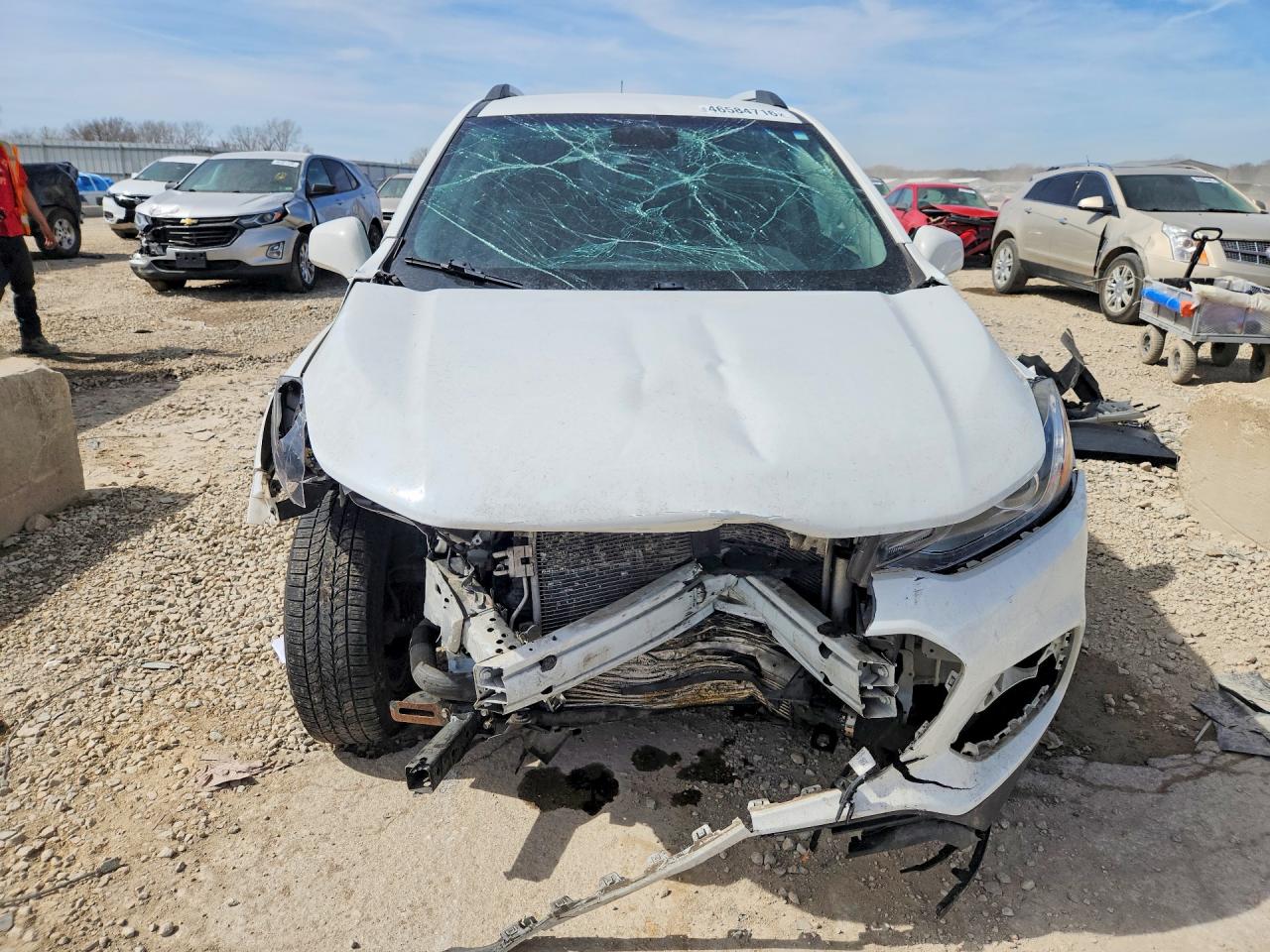 2018 CHEVROLET TRAX 1LT photo 9