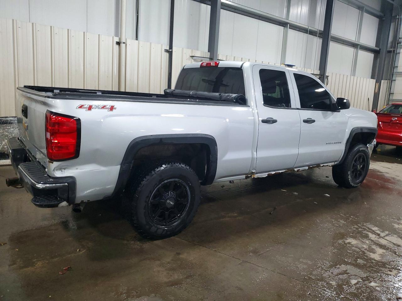 2014 CHEVROLET SILVERADO K1500 LT photo 3