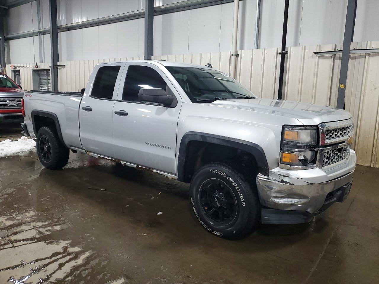 2014 CHEVROLET SILVERADO K1500 LT photo 4