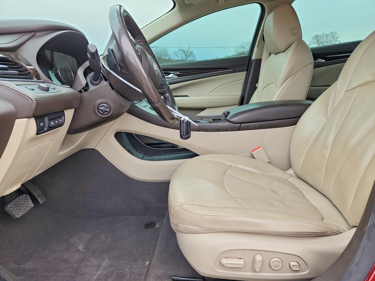 2017 BUICK LACROSSE PREMIUM photo 7