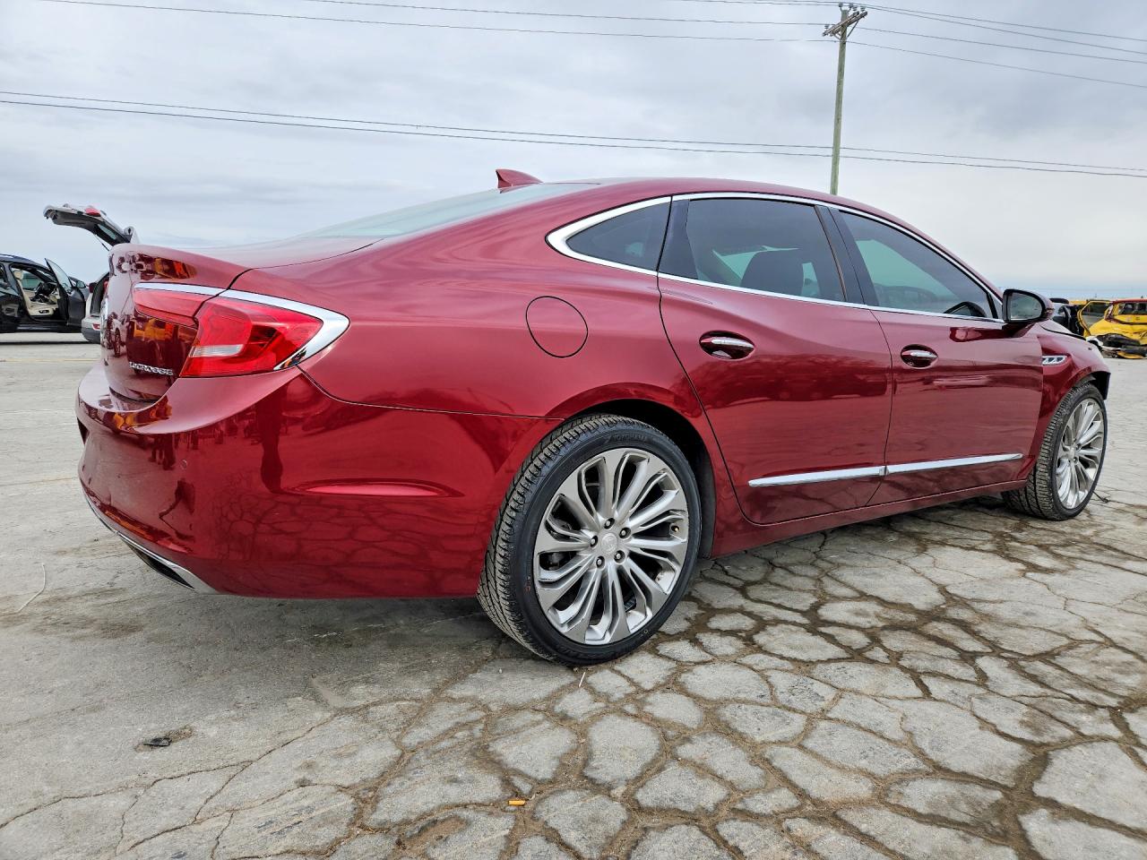 2017 BUICK LACROSSE PREMIUM photo 3