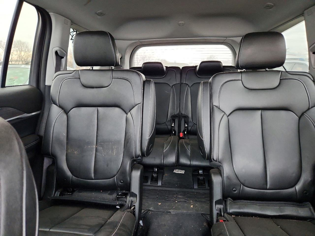 2023 JEEP GRAND CHEROKEE L LIMITED photo 28