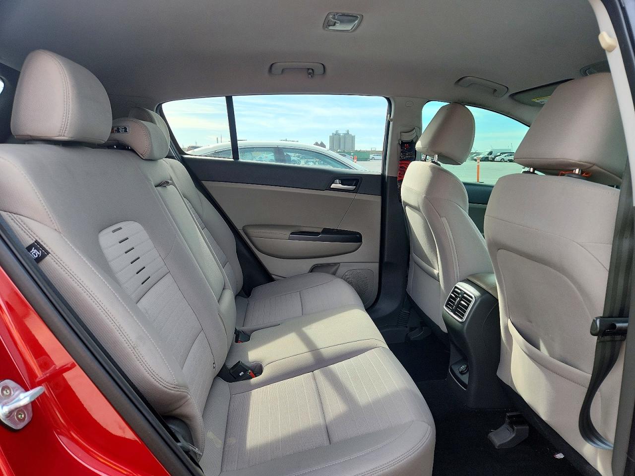 2019 KIA SPORTAGE LX photo 21
