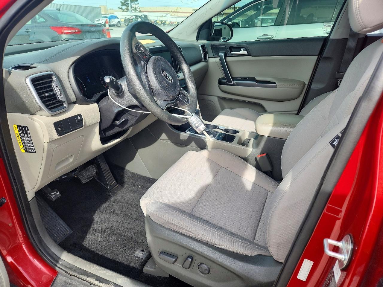2019 KIA SPORTAGE LX photo 13
