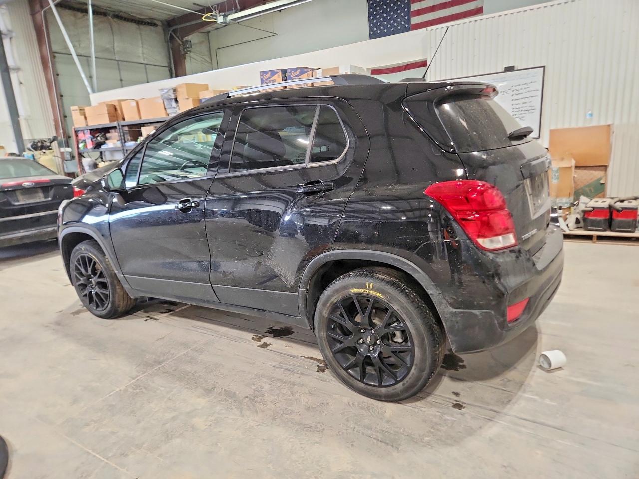 2022 CHEVROLET TRAX 1LT photo 3
