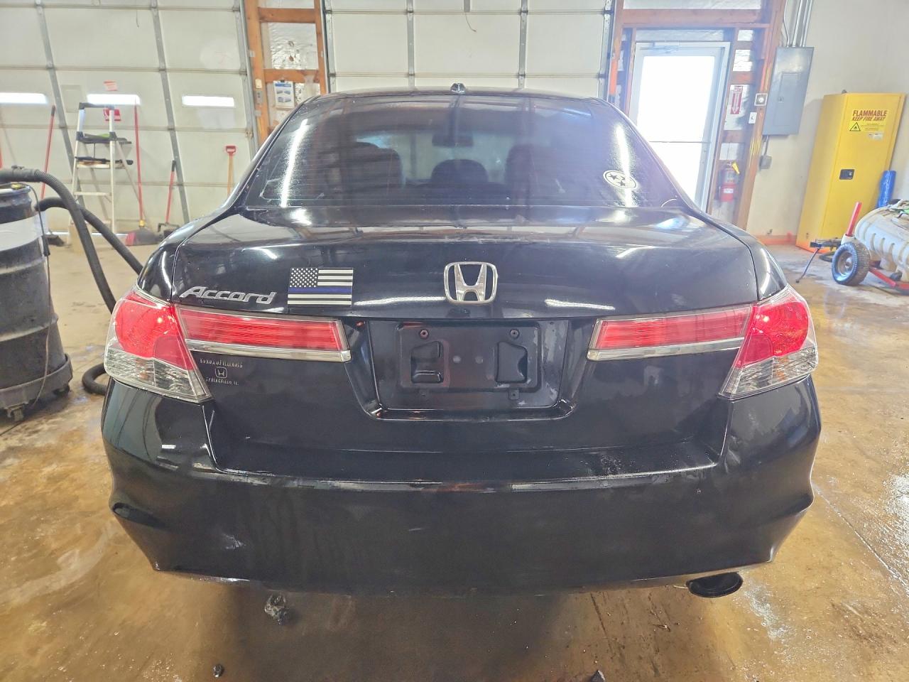 2011 HONDA ACCORD EXL photo 11