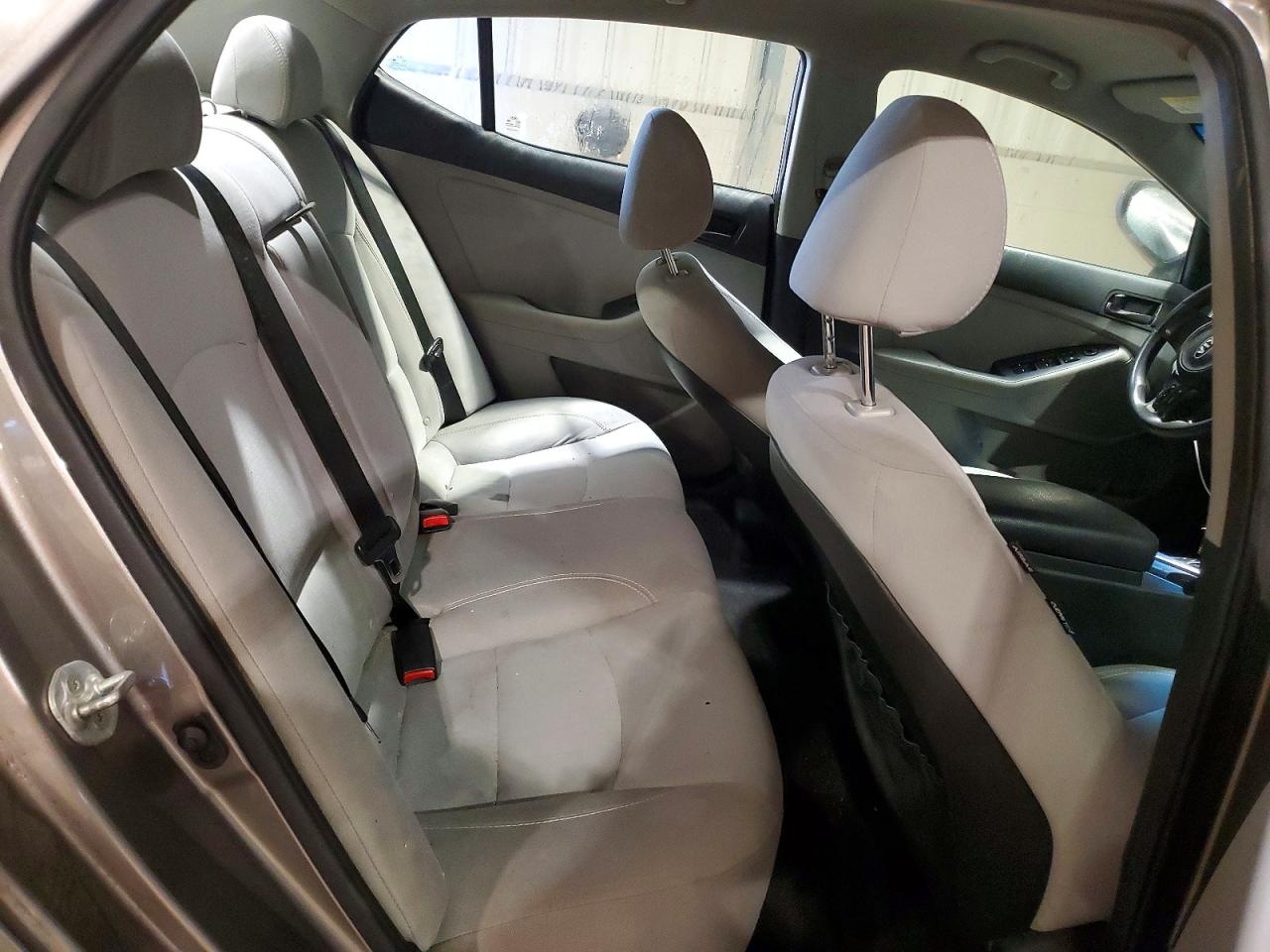2015 KIA OPTIMA LX photo 19