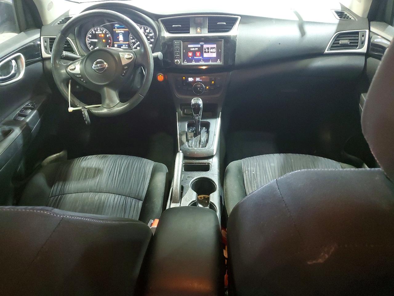 2019 NISSAN SENTRA SV photo 22