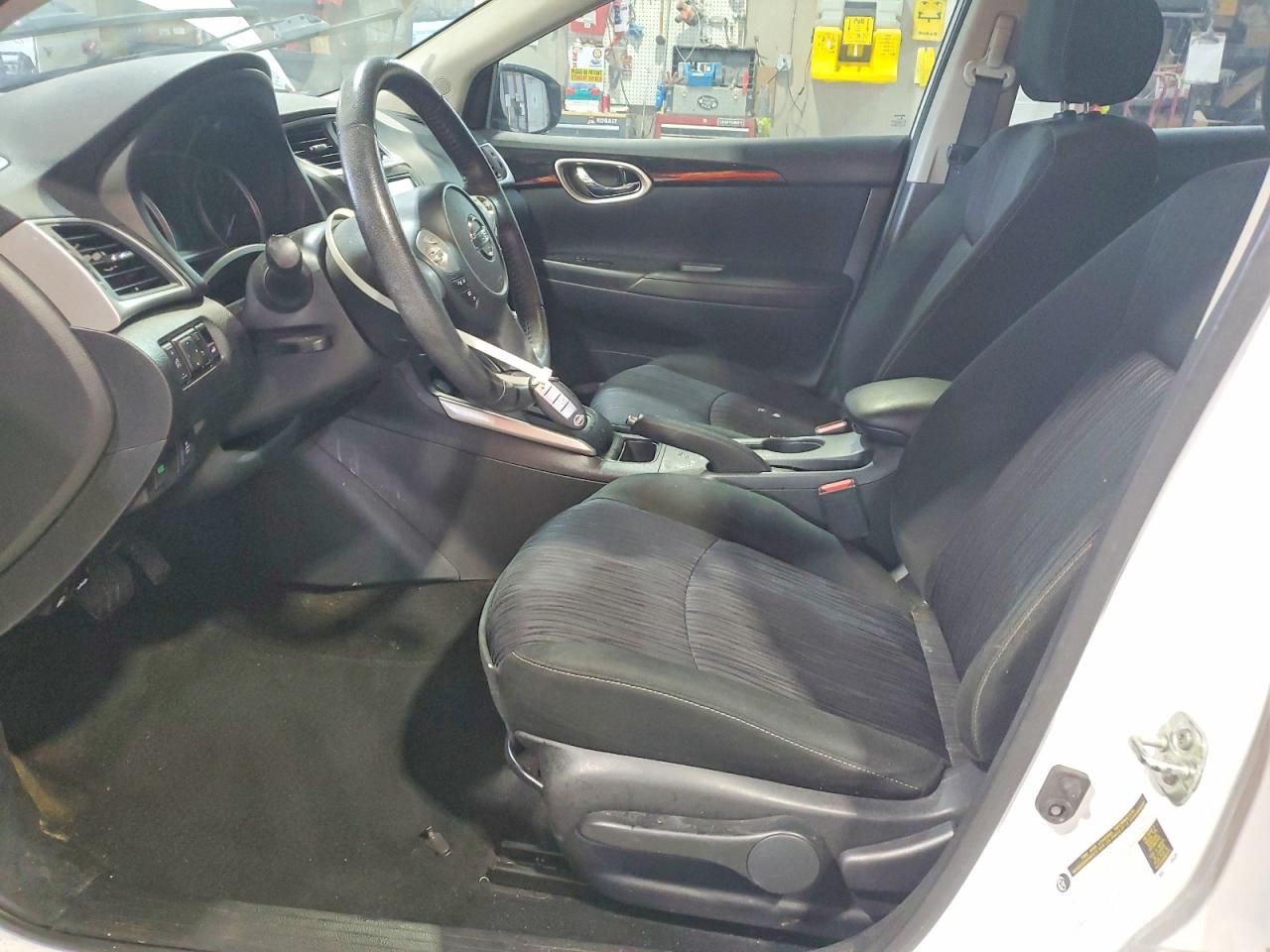 2019 NISSAN SENTRA SV photo 19