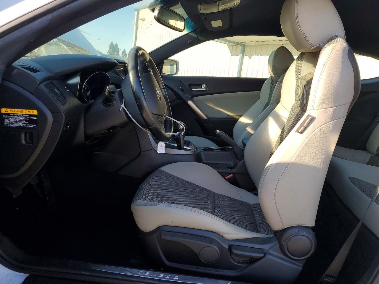 2016 HYUNDAI GENESIS COUPE 3.8 photo 13