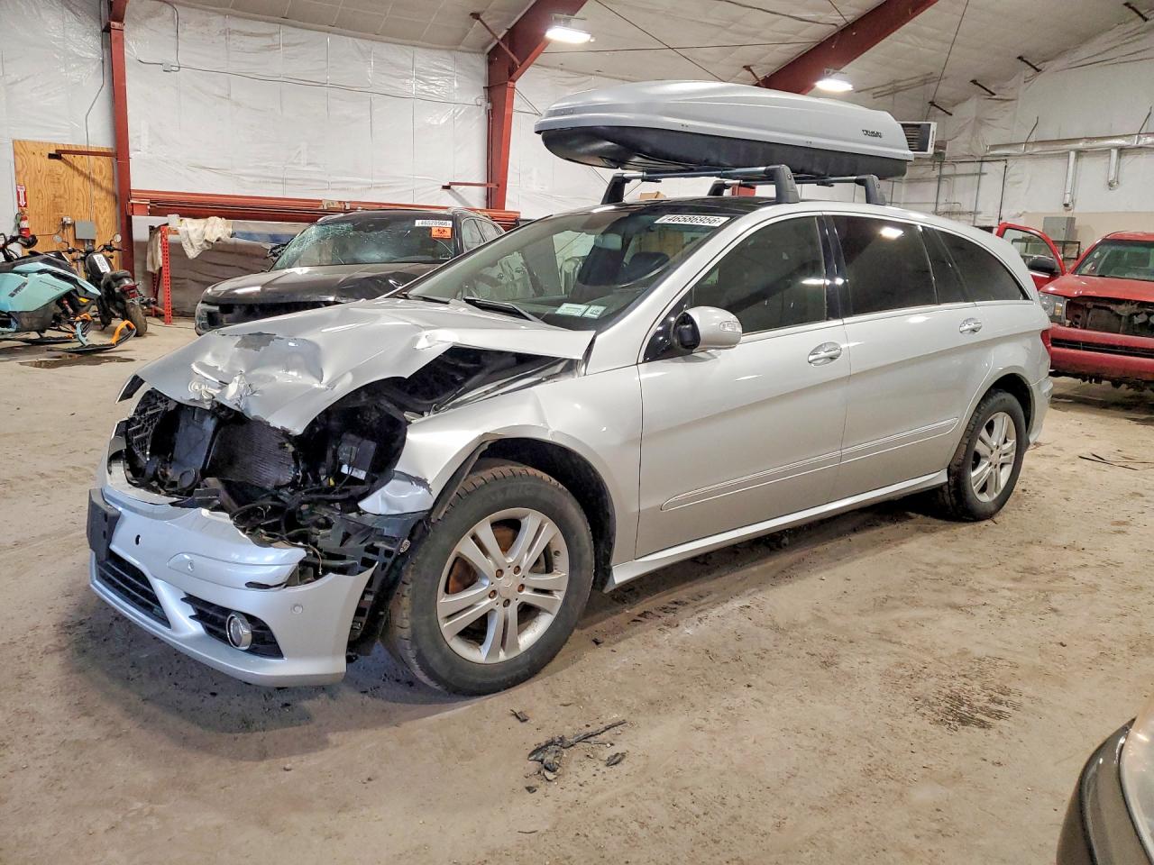 2009 MERCEDES-BENZ R