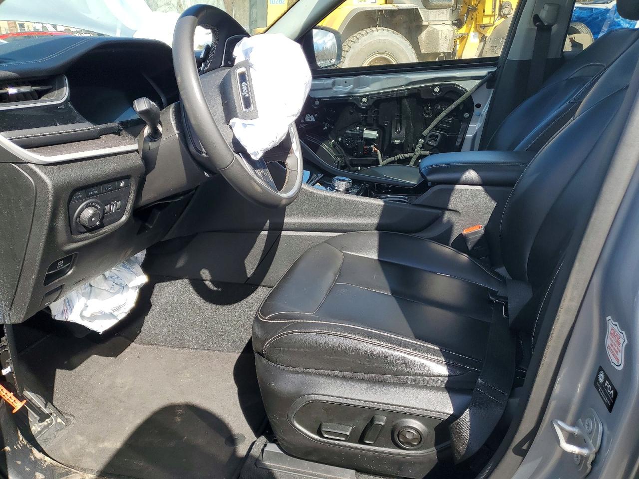 2023 JEEP GRAND CHEROKEE LIMITED 4XE photo 19