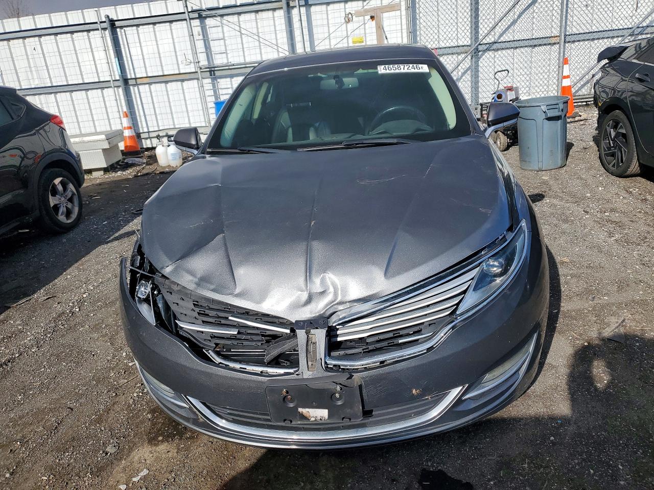 2014 LINCOLN MKZ photo 9