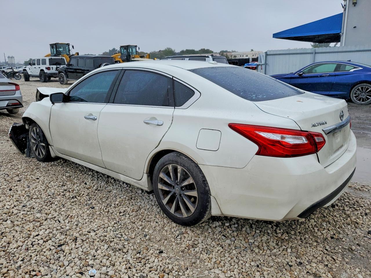 2017 NISSAN ALTIMA 2.5 SV photo 3