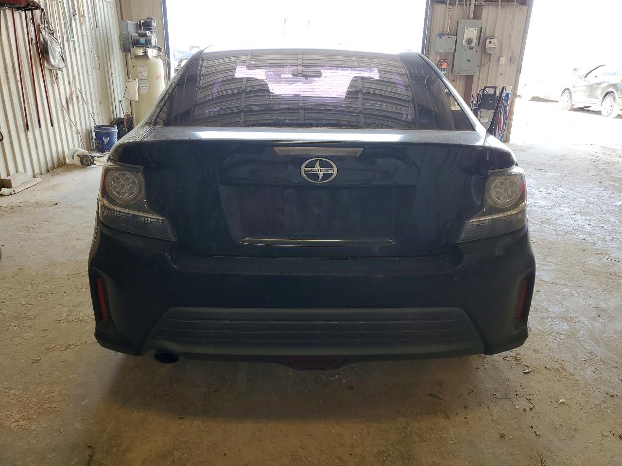2014 TOYOTA SCION photo 16