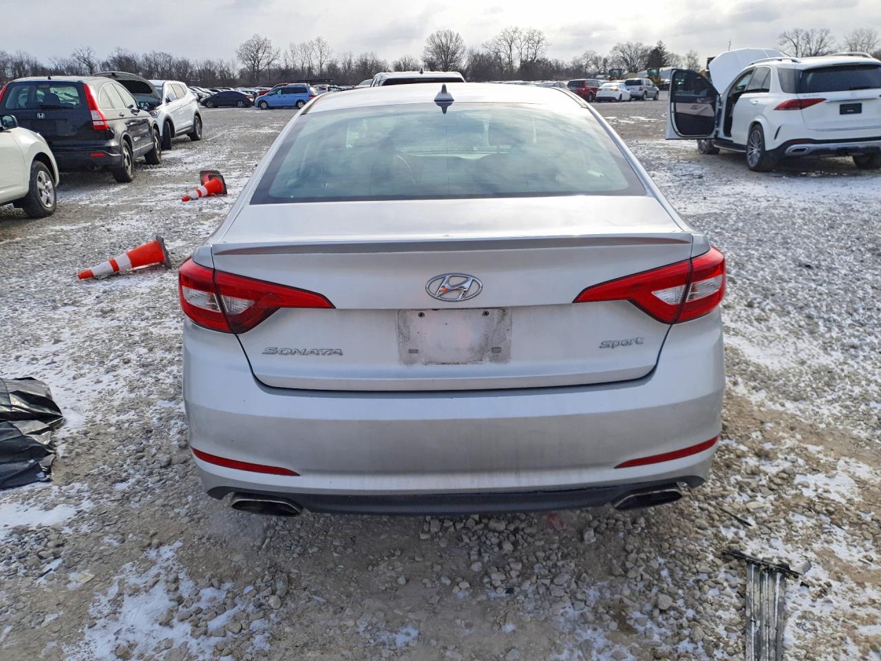 2016 HYUNDAI SONATA SPORT photo 11