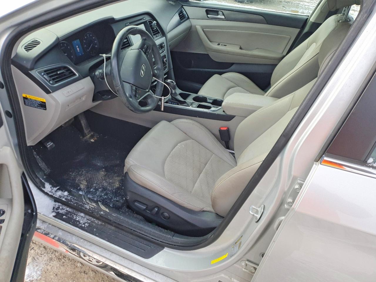 2016 HYUNDAI SONATA SPORT photo 13