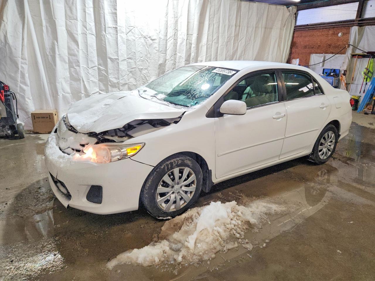 2013 TOYOTA COROLLA