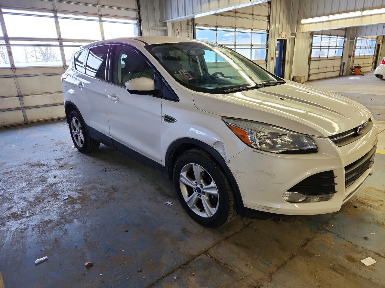 2014 FORD ESCAPE SE photo 4