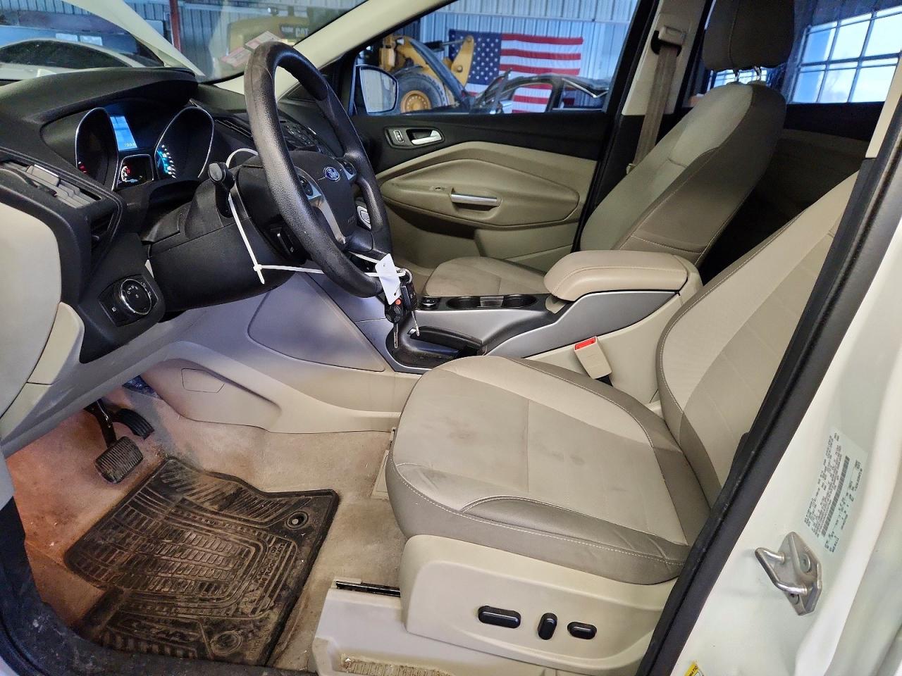 2014 FORD ESCAPE SE photo 7