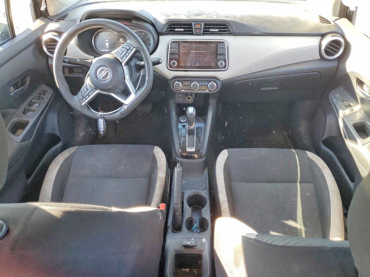 2021 NISSAN VERSA SV photo 15