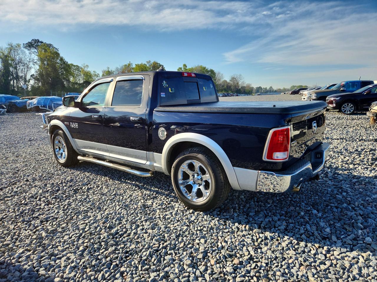2013 RAM 1500 LARAMIE photo 3