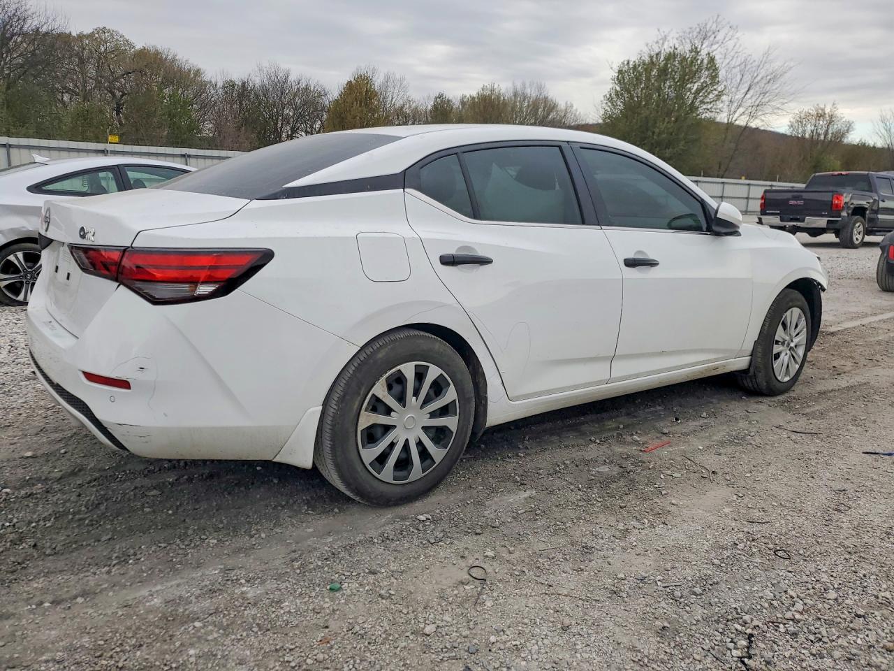 2025 NISSAN SENTRA S photo 9