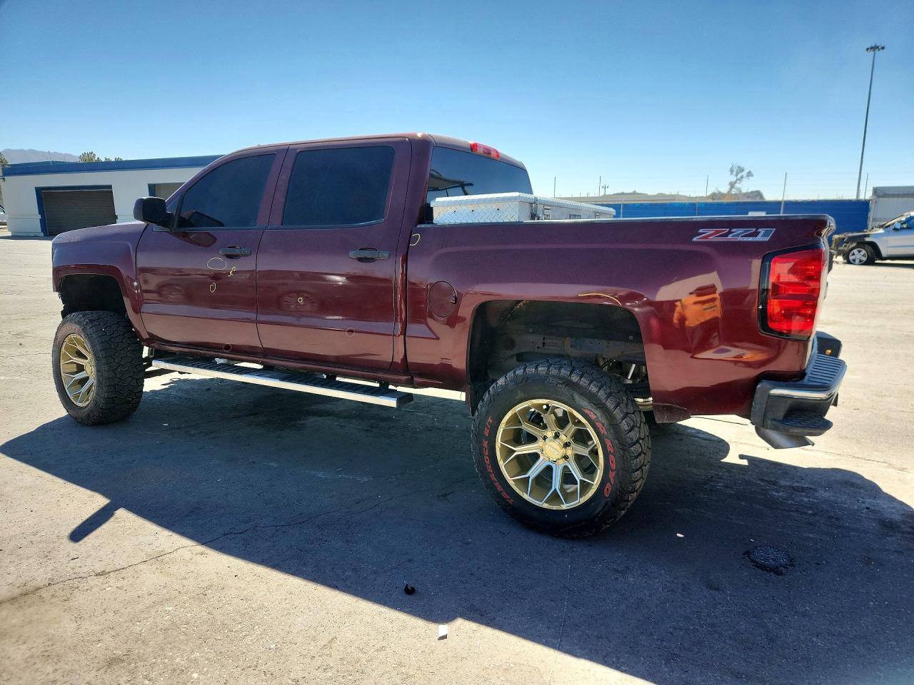 2014 CHEVROLET SILVERADO K1500 LT photo 3