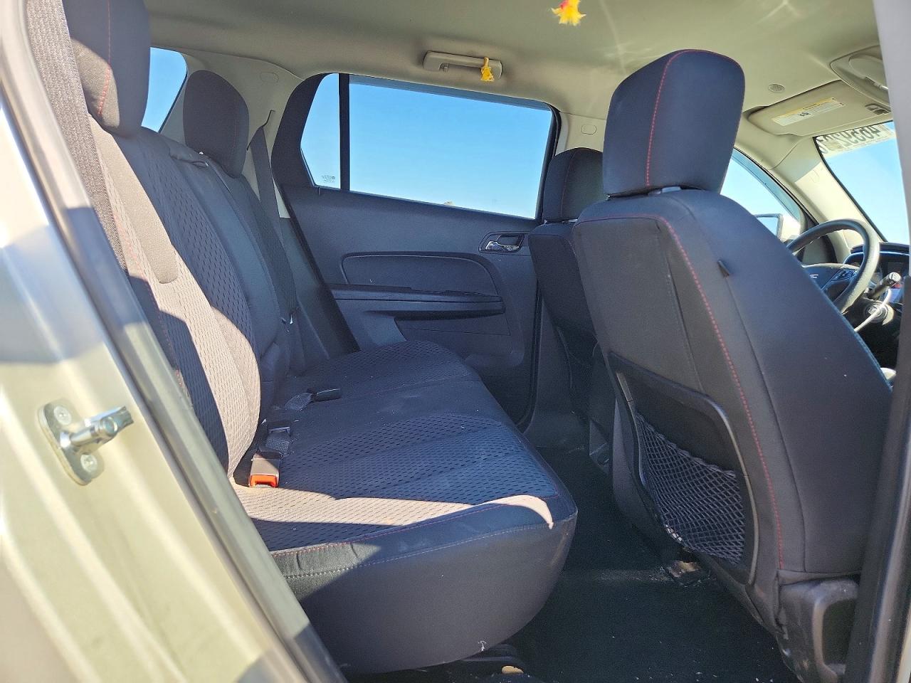 2013 GMC TERRAIN SLE photo 28