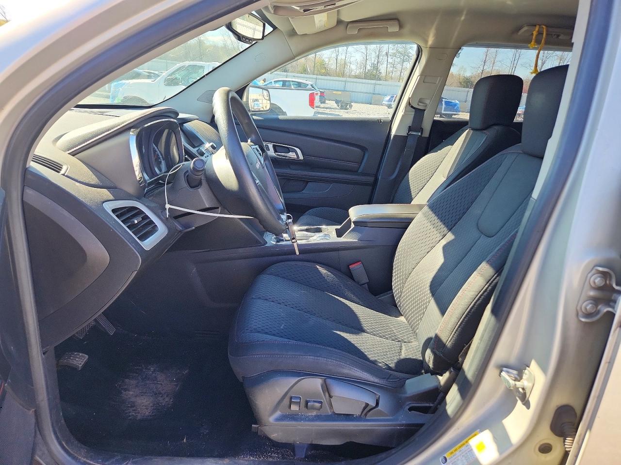 2013 GMC TERRAIN SLE photo 19