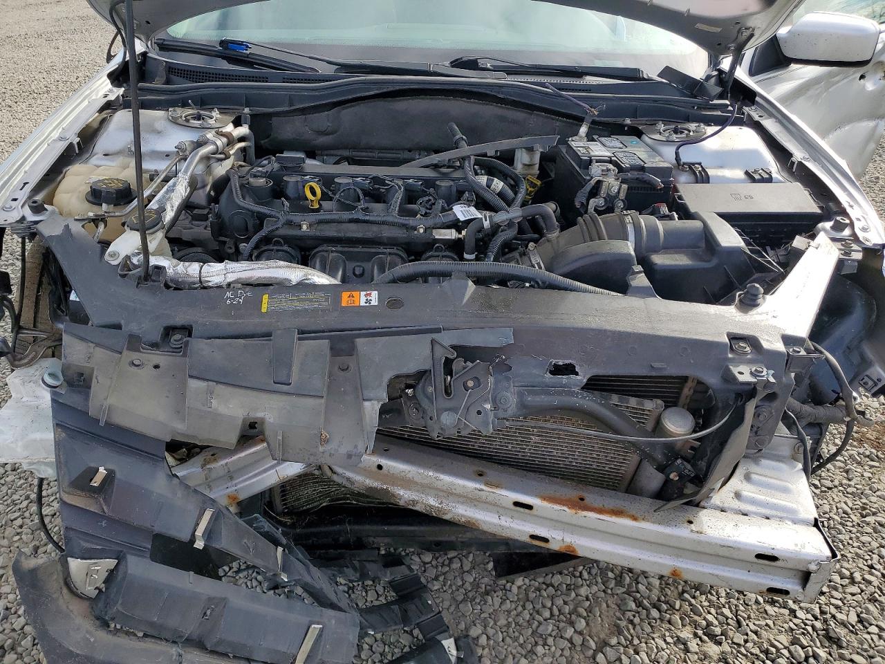 2012 FORD FUSION SE photo 11