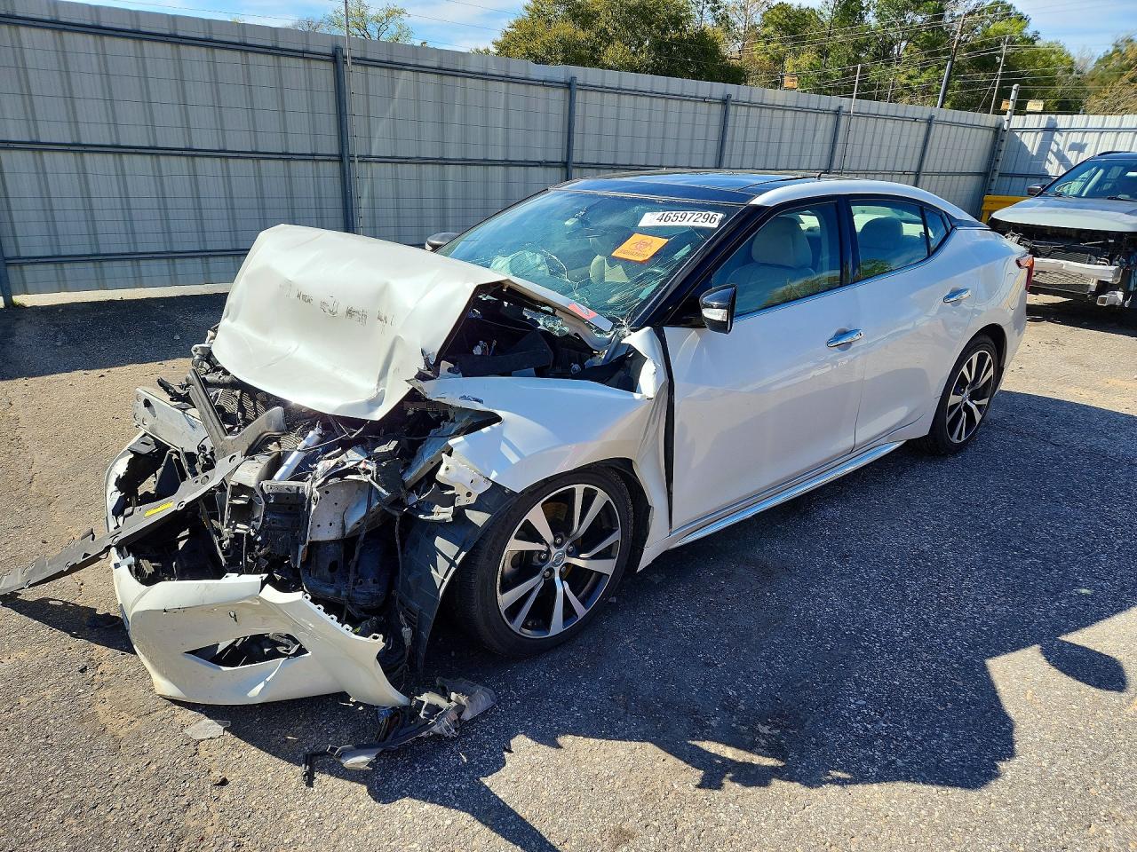 2017 NISSAN MAXIMA
