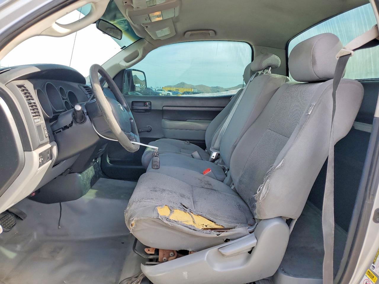 2008 TOYOTA TUNDRA photo 13