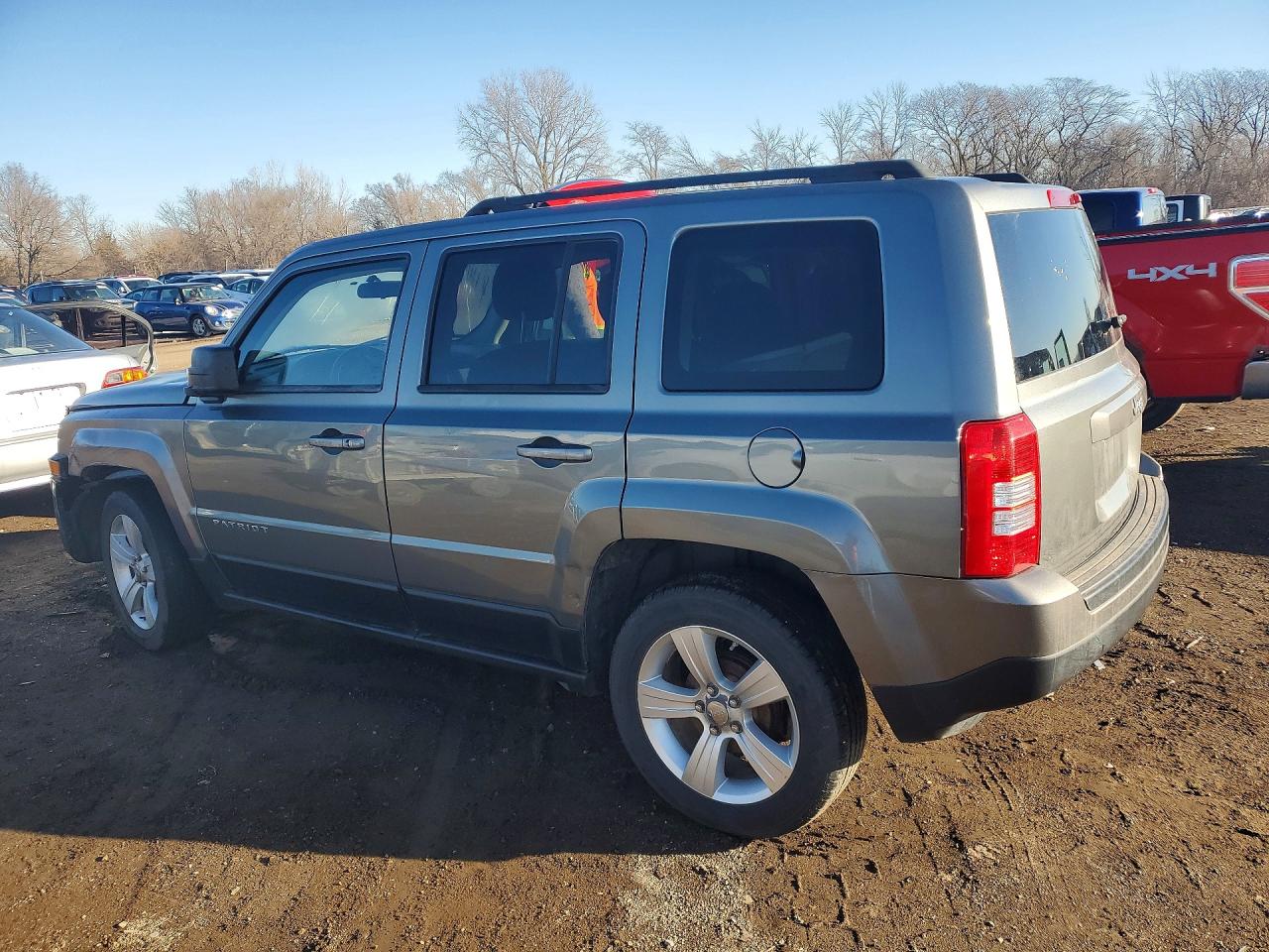 2012 JEEP PATRIOT LATITUDE photo 2