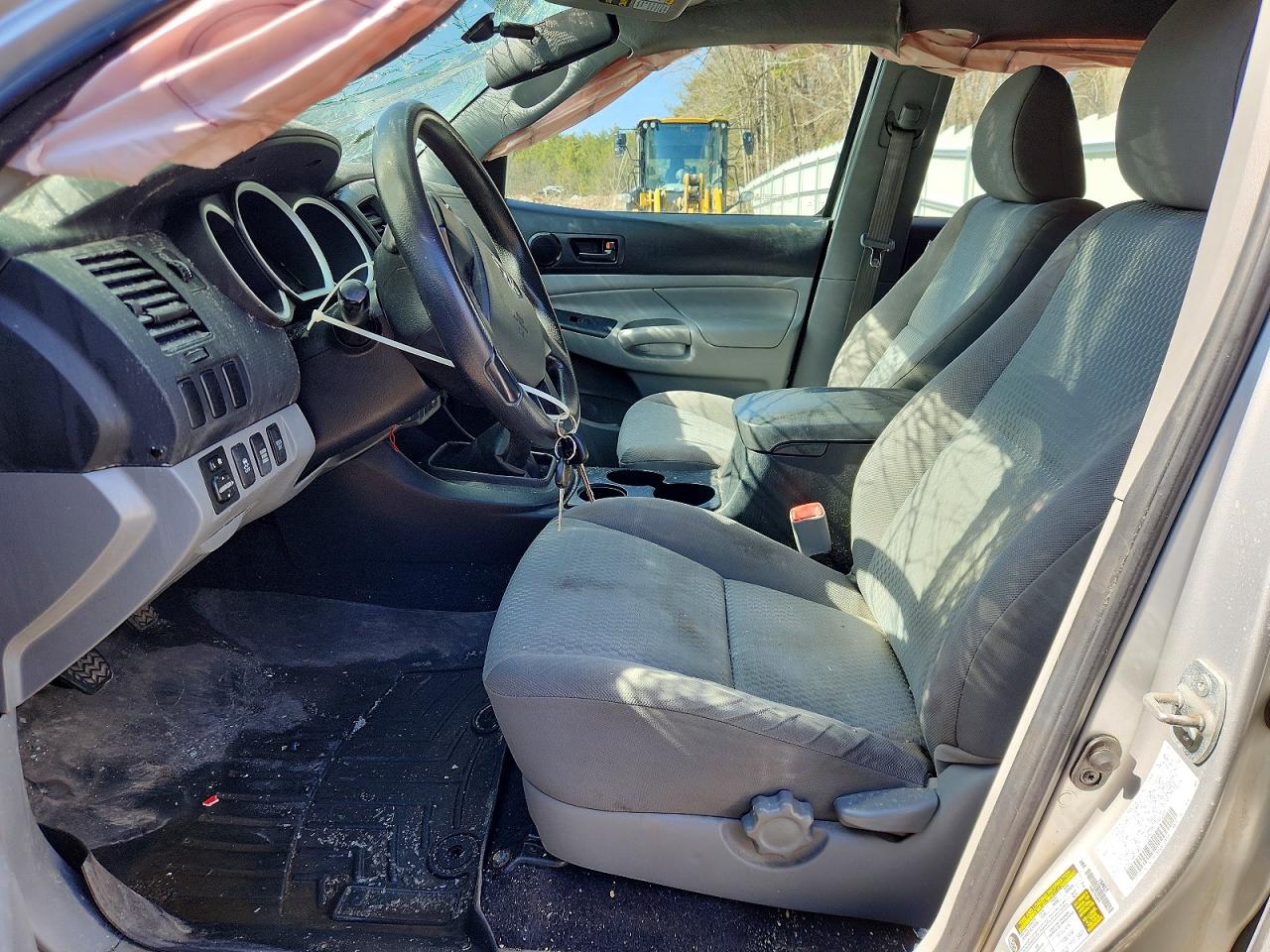 2013 TOYOTA TACOMA V6 photo 19