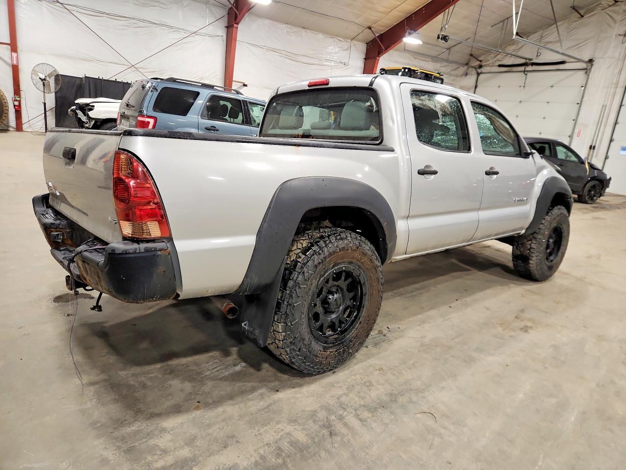 2013 TOYOTA TACOMA V6 photo 7