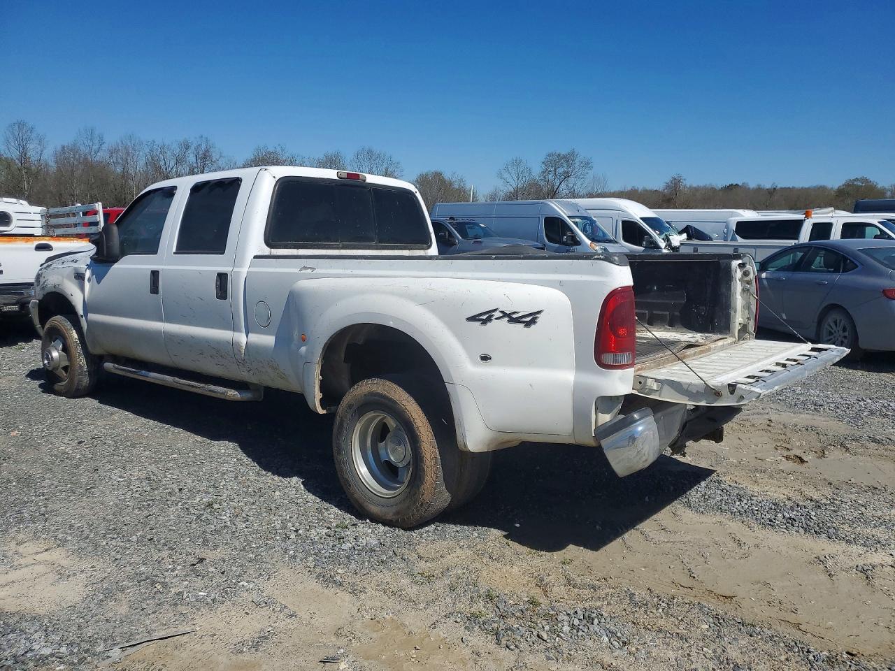 2002 FORD F350 photo 3