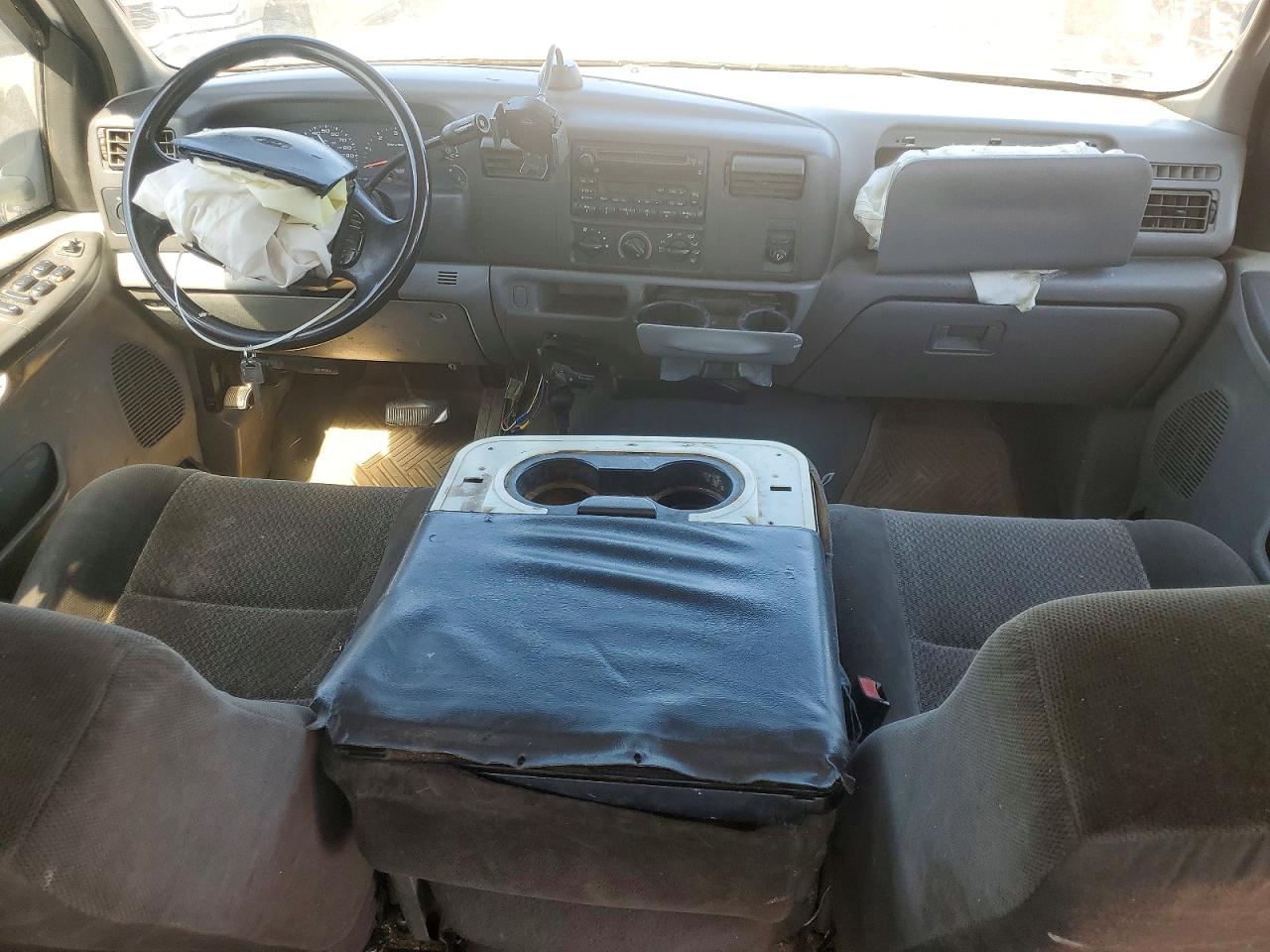 2002 FORD F350 photo 15