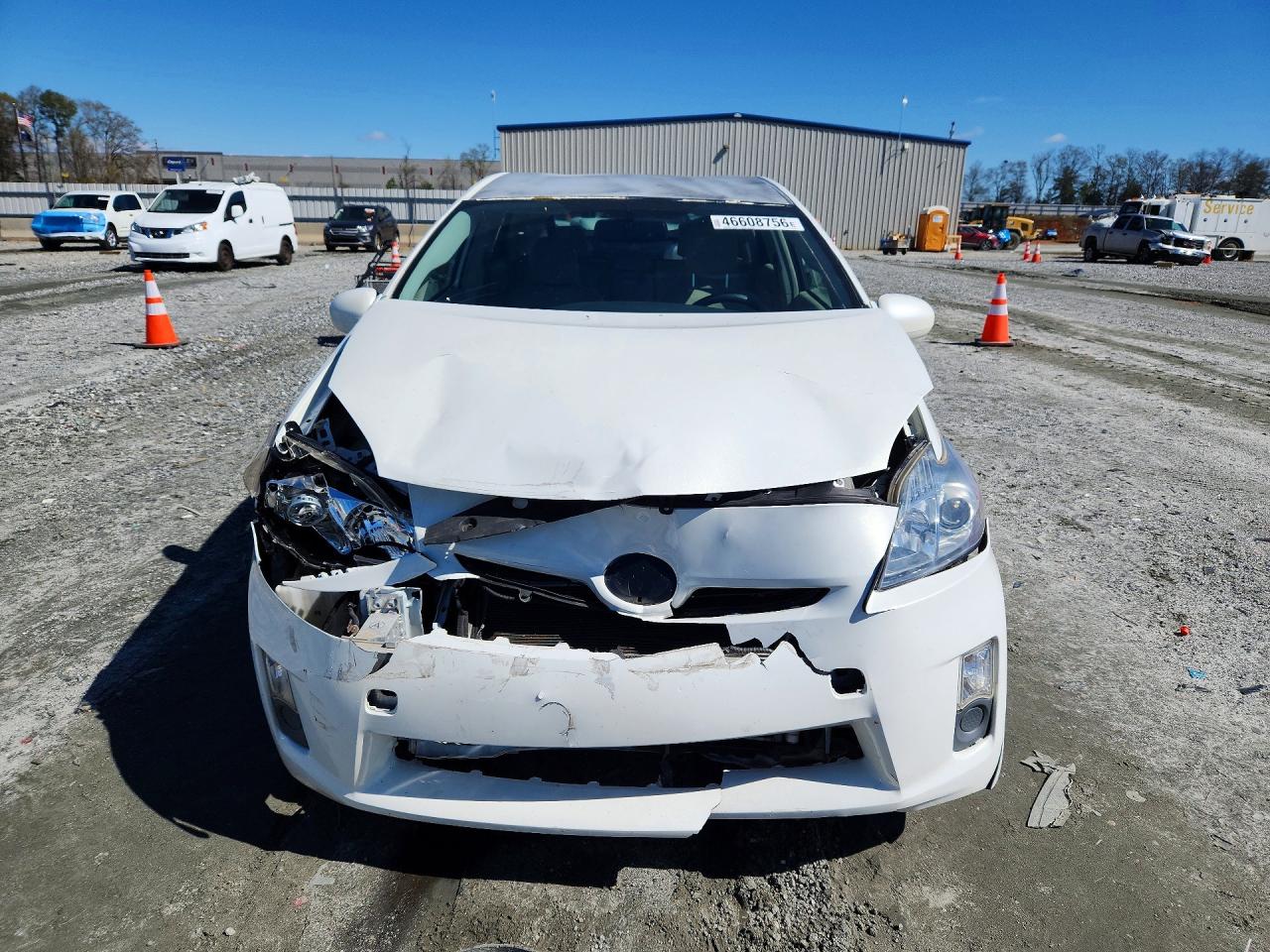 2011 TOYOTA PRIUS FOUR photo 13