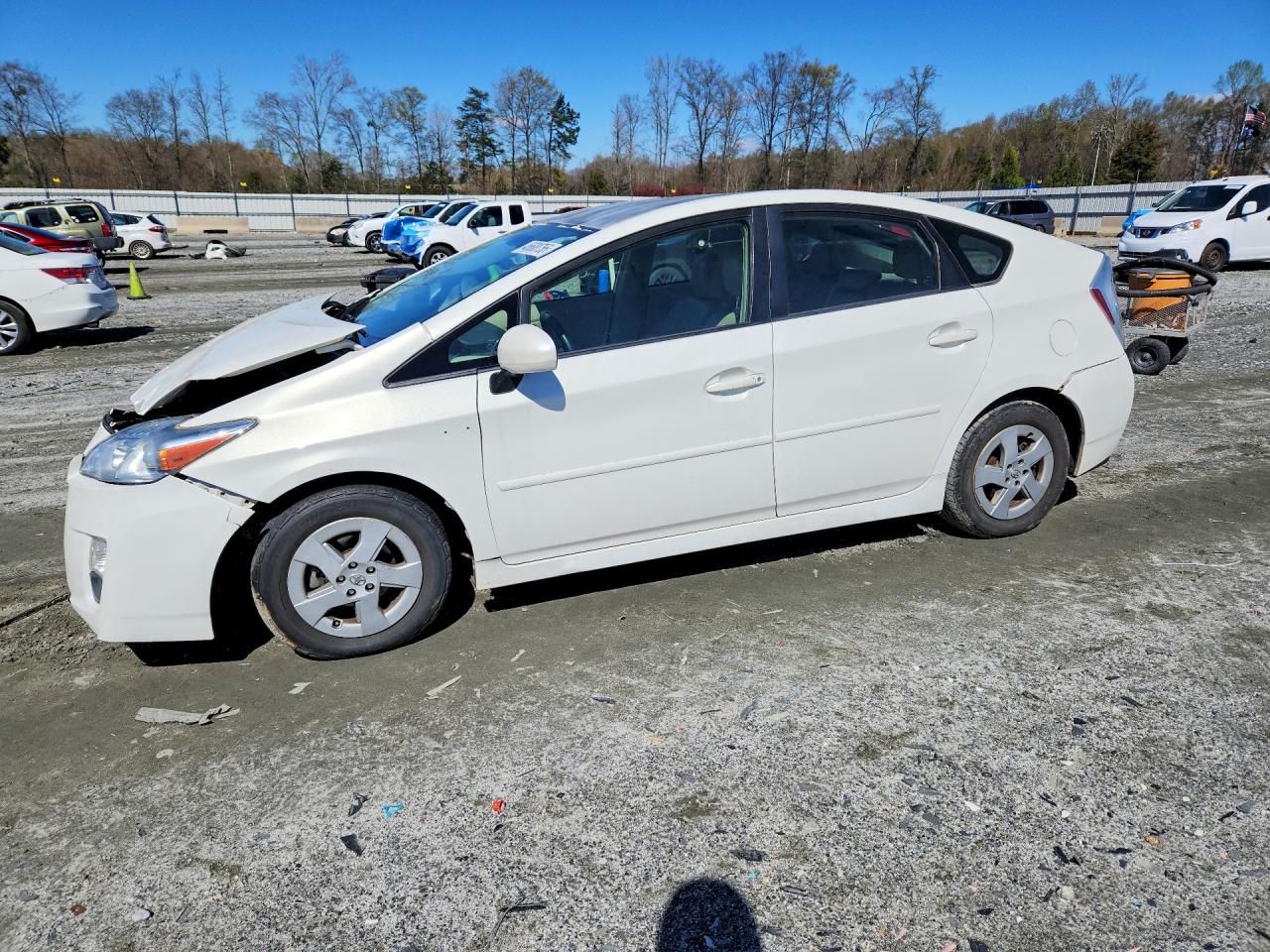 2011 TOYOTA PRIUS