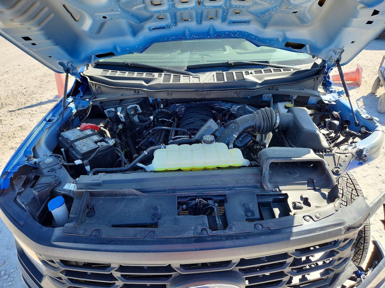 2025 FORD F150 photo 31