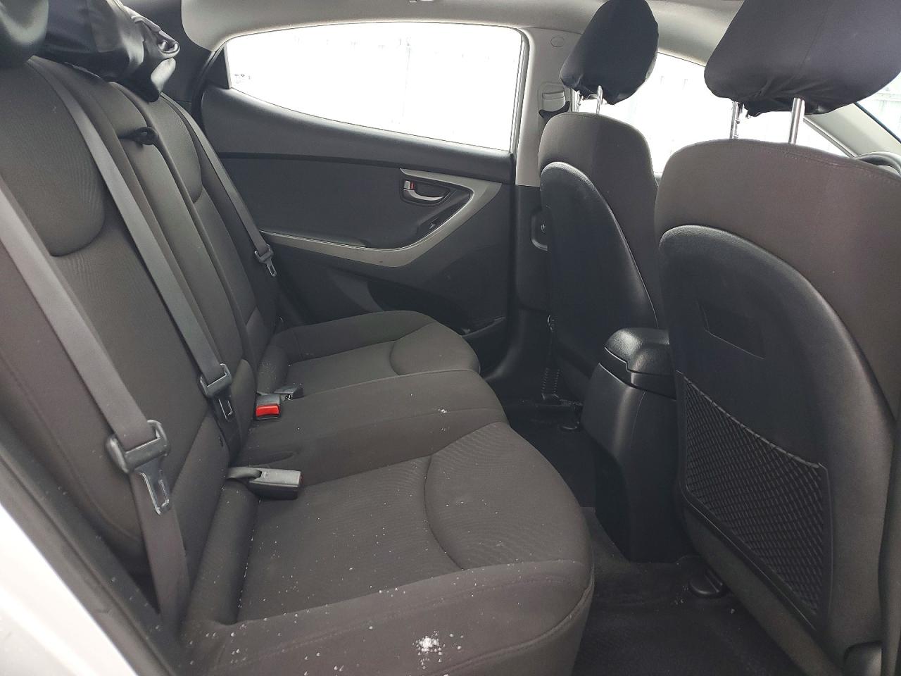 2016 HYUNDAI ELANTRA SE photo 10