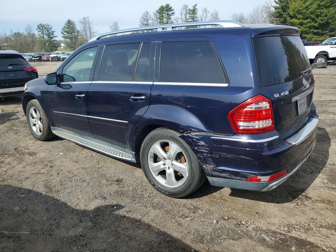 2010 MERCEDES-BENZ GL 450 4MATIC photo 3